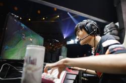 开云体育官网-包含RNG横扫DRX2，Doinb制霸全场的词条