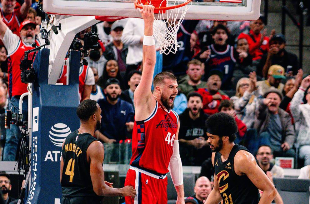美国NBA赛场惊现未知黑马，引爆热议的简单介绍